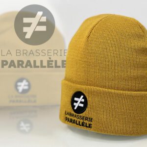 Bonnet-personnalisé-en-broderie