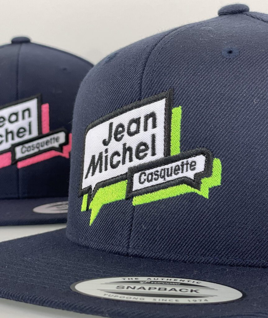casquette snapback Yupoong personnalisée en broderie