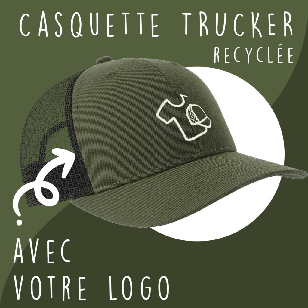 Casquette Trucker personnalisable en matériaux recyclés, de couleur verte avec filet assorti.